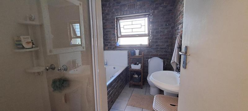 4 Bedroom Property for Sale in Dormehls Drift Western Cape